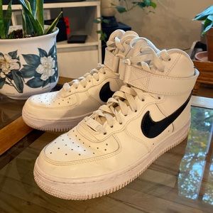 Nike ID Air Force 1 Mid Custom